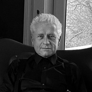 Richard Wolfframm_klein